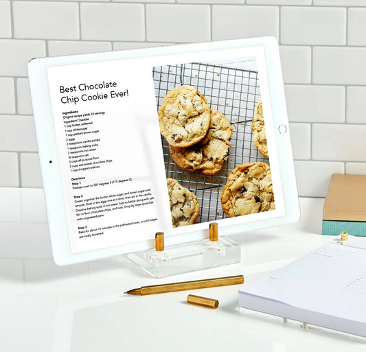 Acrylic Easel Display