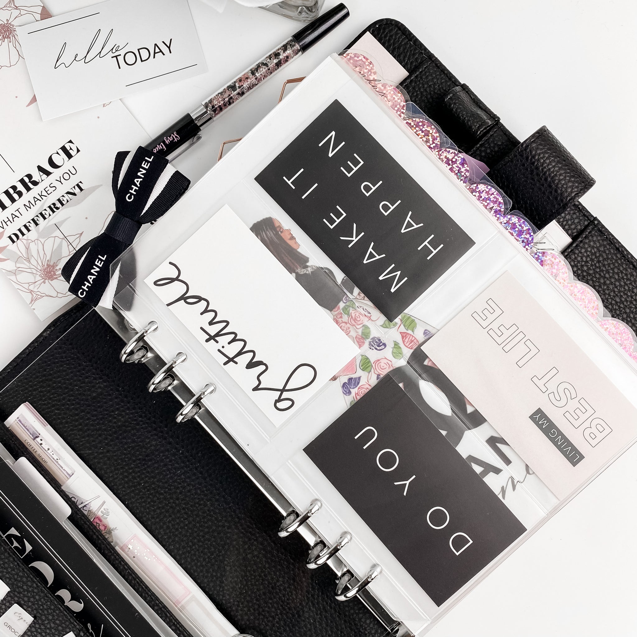 FROSTED CARD HOLDER Exquis creation