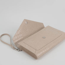 Envelope Clutch | SAND