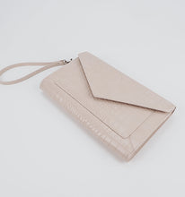 Envelope Clutch | SAND
